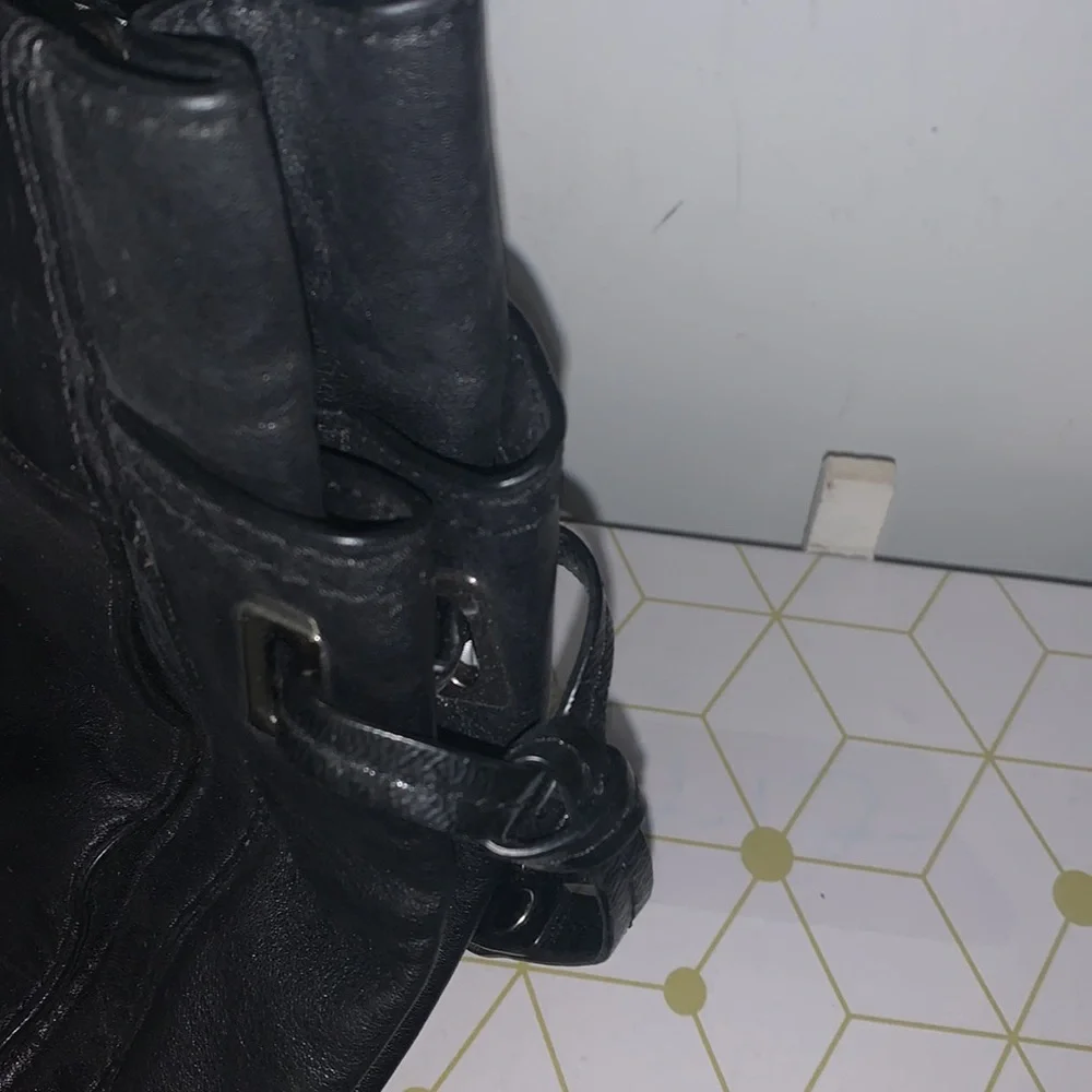 Black Coach purse - Picture 11 of 11